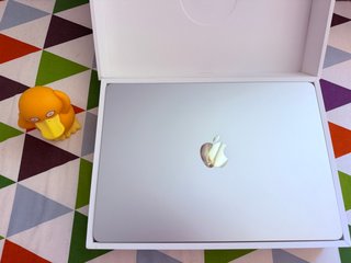 MacBook Air M5 13 Plata en caja