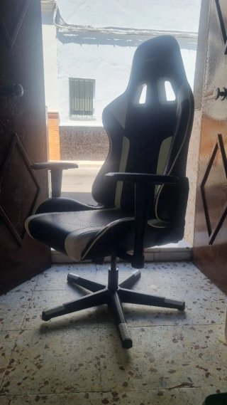 Sillón Gaming Newskill Negro y Gris