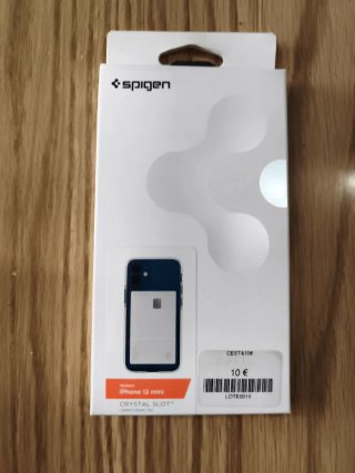 9 nuove custodie Spigen per iPhone