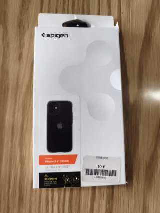 9 nuove custodie Spigen per iPhone