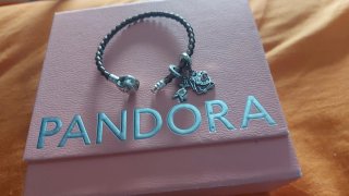 Pulsera Pandora Cuero Trenzado Charms