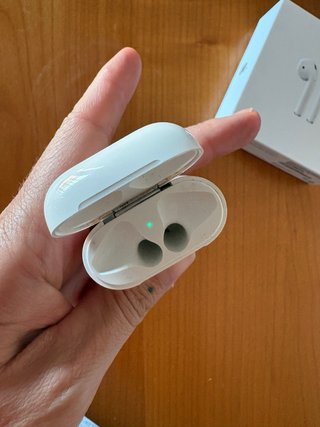 Caja de Carga AirPods Apple Blanca