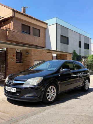 Opel Astra GTC