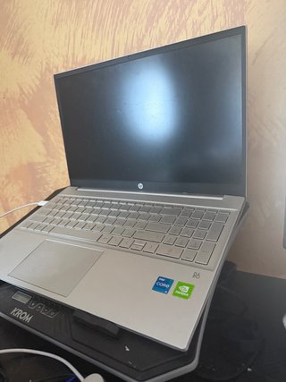 Portátil HP Plata y Negro