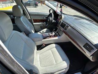 Jaguar XF 2009