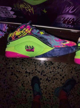 Zapatillas Nike+Falda +Collar Regalo