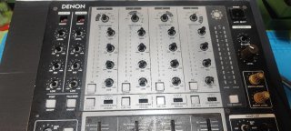 Mesa DJ Denon DN-X1500