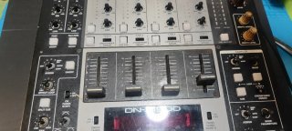 Mesa DJ Denon DN-X1500