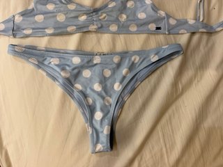 Braguita bikini lunares azul y blanco