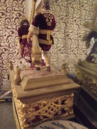 Trono nuestro padre Jesús