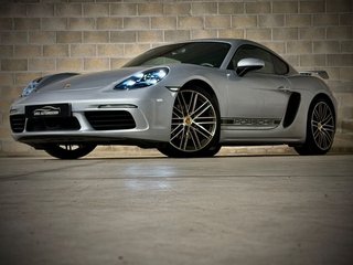 Porsche 718 Cayman PDK