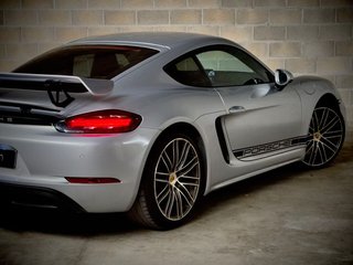 Porsche 718 Cayman PDK