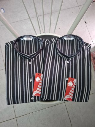 Camisas NORVIL manga larga rayas talla 50.