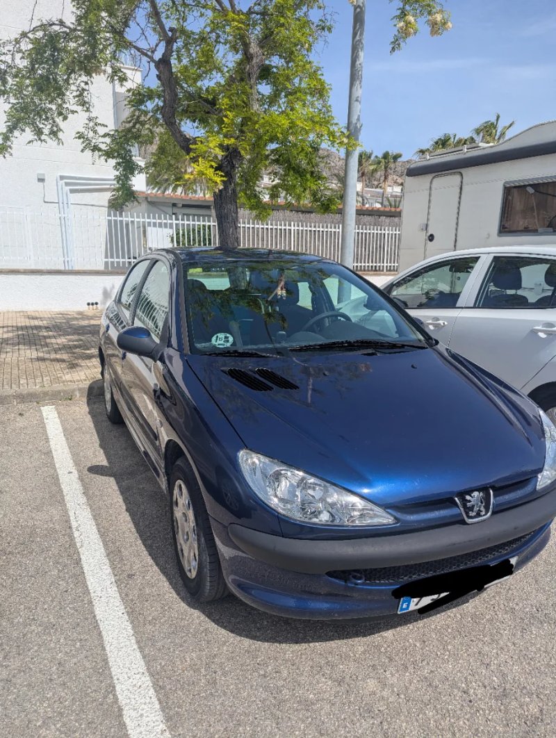 Peugeot 206 2004 - foto 1