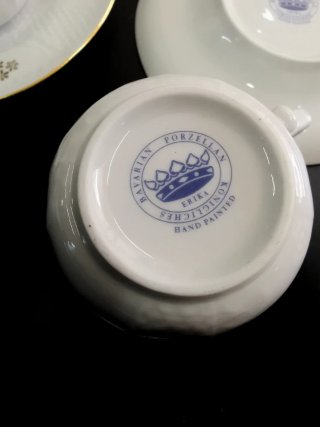 Conjunto de platos y tazas de café Bavarian Erika