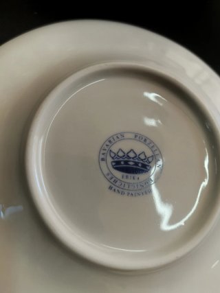Conjunto de platos y tazas de café Bavarian Erika