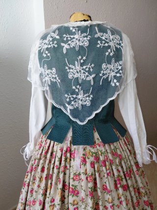 Traje de baturra