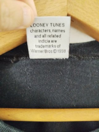Camiseta Looney Tunes Vintage 1998 negra