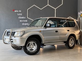Toyota Land Cruiser ¡con 165cv y 4x4!