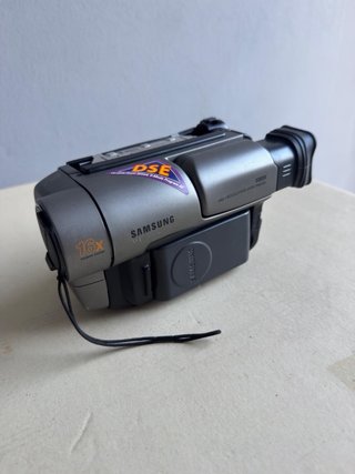 Videocámara Samsung VHS-C Analógica