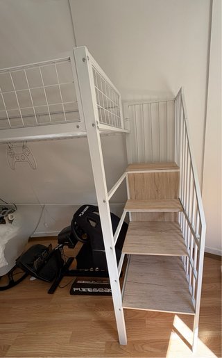 Cama alta y colchón de 90x200