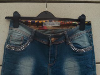 Pantalones vaqueros mujer con parches