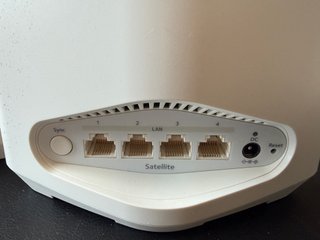 Pacchetto Orbi Pro Mini WiFi 6 Mesh
