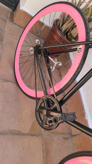 Fixie Kamikaze Negra. Venta en mano en Badajoz.