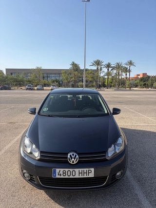 Volkswagen Golf 1.6 TDI Sportline