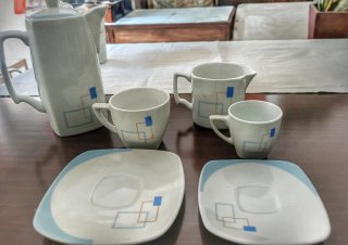 Plato Victoria Pop porcelana azul y blanco