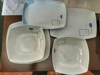 Plato Victoria Pop porcelana azul y blanco
