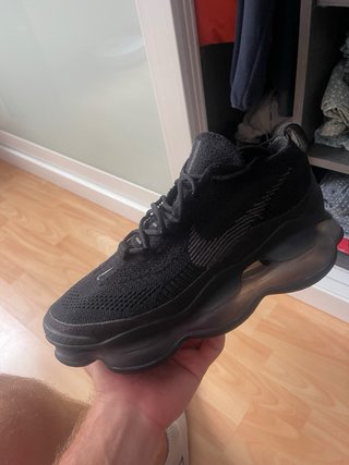 Nike Air Max Scorpion Flyknit Talla