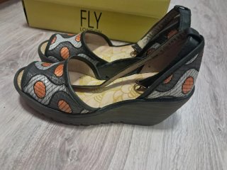 Sandalias Fly London Talla 38