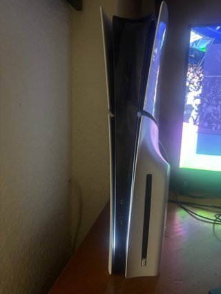 PlayStation 5 Slim + 4 juegos