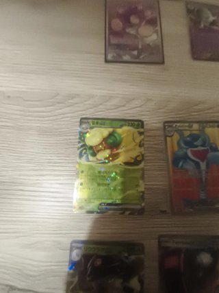 Varie carte Pokémon