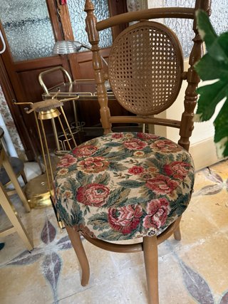 Sillas vintage de madera y ratán