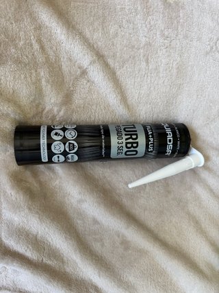 Adhesivo Sellador Quiadsa Fija+Plus Turbo Blanco