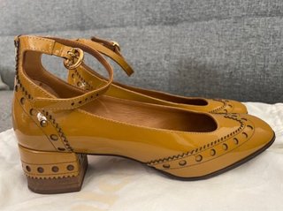 Zapatos Chloé piel charol talla 38.5