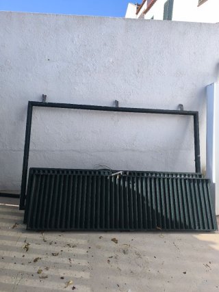 Cancela de hierro macizo tipo mallorquina