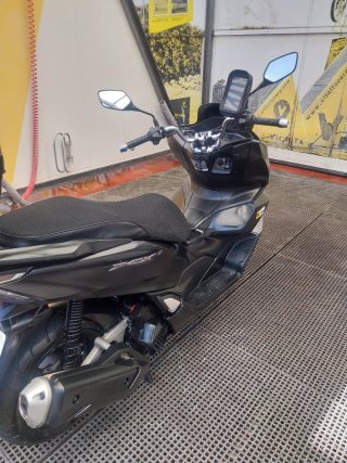 Honda PCX125 2023 Negra