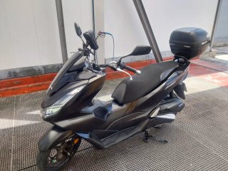 Honda PCX125 2023 Negra