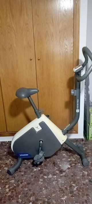 Bicicleta Estática VM230 DOMYOS