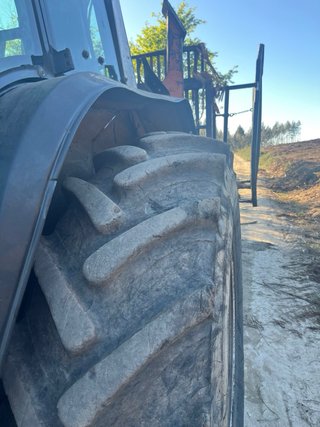 Tractor Forestal Valmet 8400