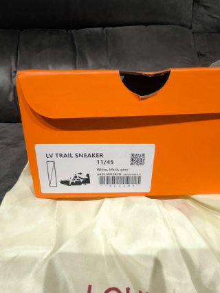 Zapatillas Hombre Negras y Blancas