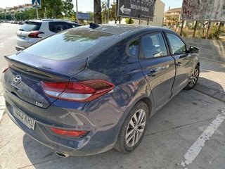 CUOTA 180€ - Hyundai i30 2018 Fastback 120cv