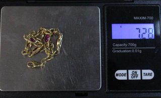 Pulsera de oro de 18k. Peso: 7.28 gr.