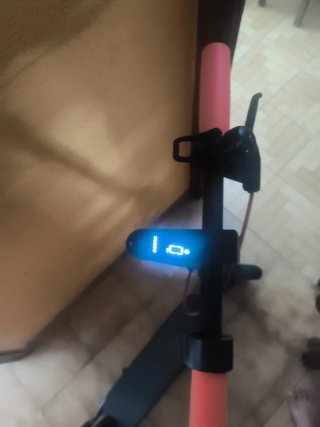 Xiaomi 4 normalPatinete Eléctrico Negro con rojo