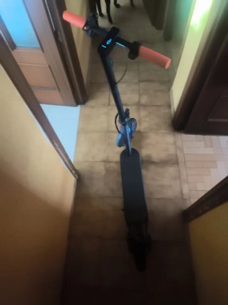 Xiaomi 4 normalPatinete Eléctrico Negro con rojo