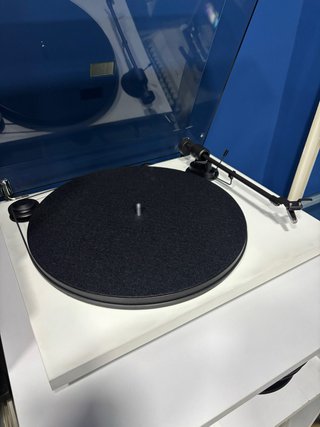 Tocadiscos Pro-Ject Primary E + PhonoBox E