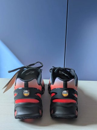 Nike Air Max DN8 Royal Tint Crimson for men